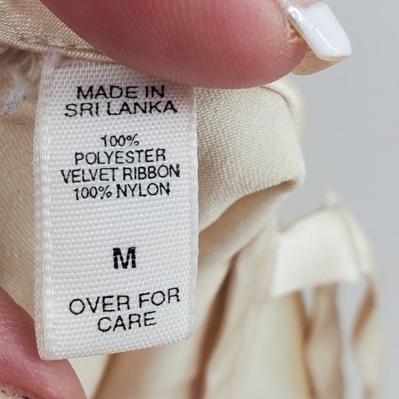 Victoria Secret vintage ivory satin finish and sheer trim camisole M - Picture 8 of 15